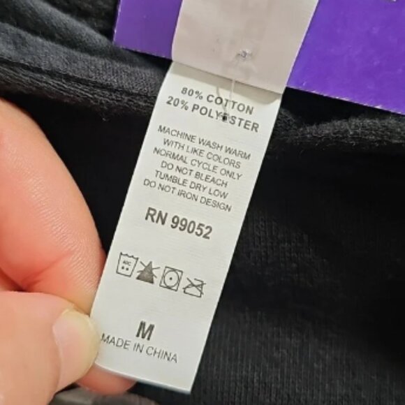 The Masked Singer Official FOX - Don't Talk To Me Hooded Sweatshirt Black M NWT - Picture 4 of 7